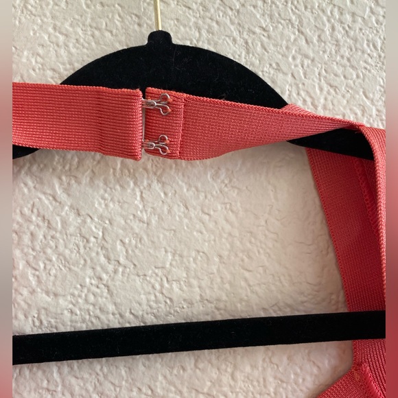 Herve Leger Sweetheart Neck Salmon-Color Mermaid Style Bandage Dress XXS - Picture 8 of 14